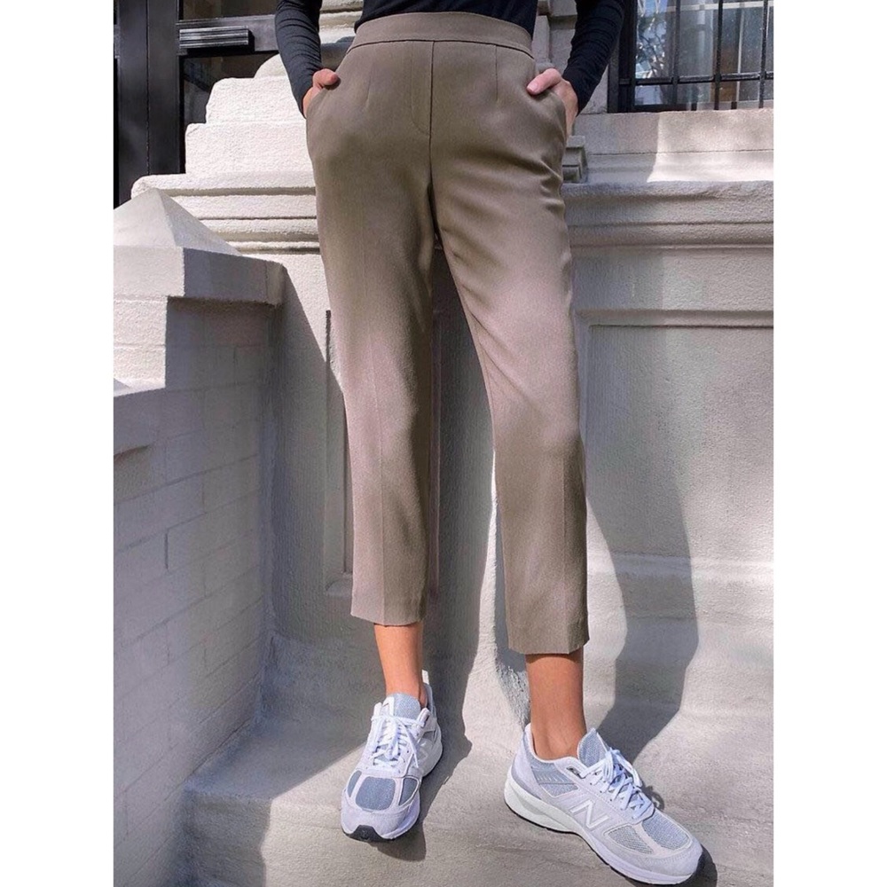 Aritzia Babaton conan